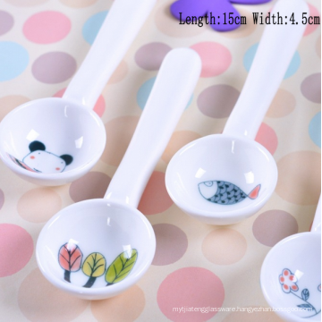 Hot sell porcelain personalized fancy spoon